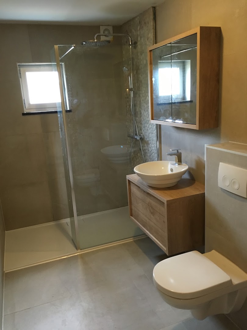 Dubois Sanitair en Renovatie — Foto’s 1